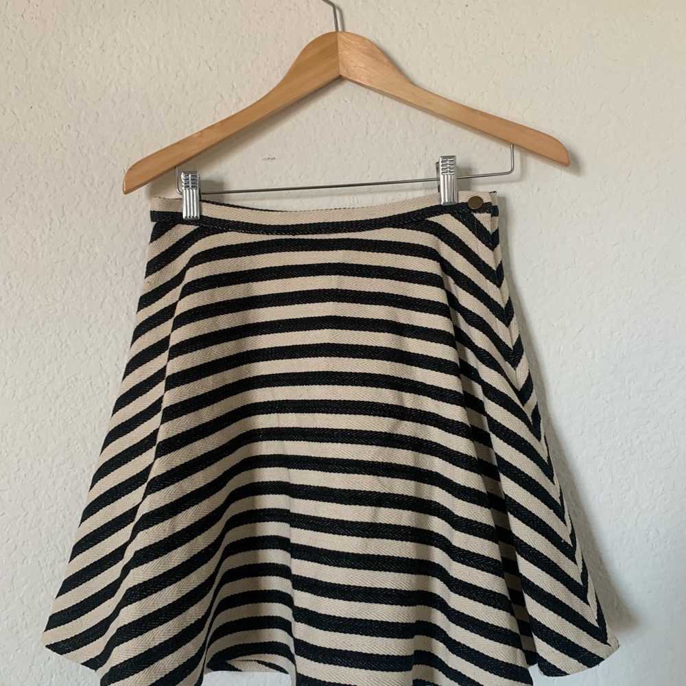 Anthropologie Greylin size 4 skirt-black and white